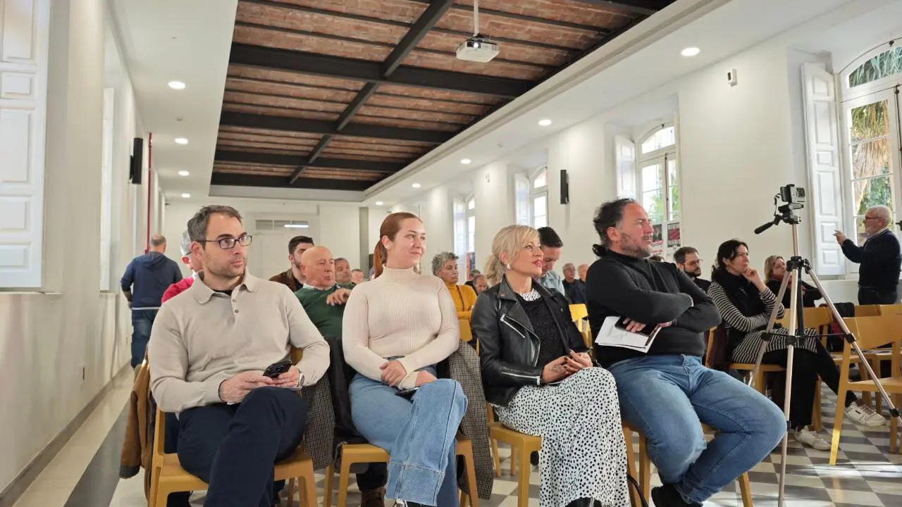 Acto por el XL anivesrario de Izquierda Unida./VM.