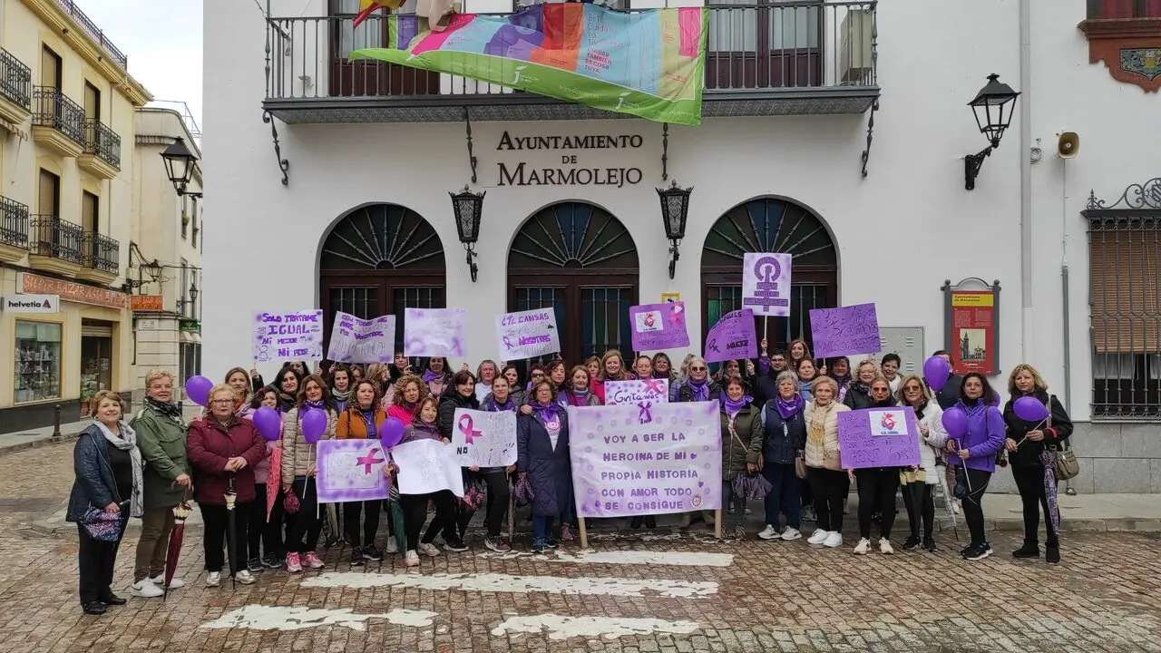 Marcha del 8M en Marmolejo. | Archivo