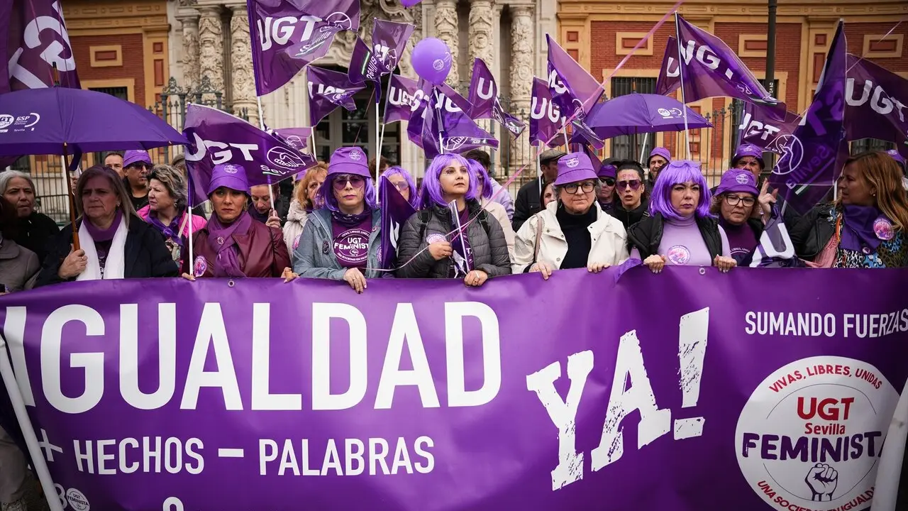 EuropaPress_7343851_concentracion_motivo_8m_convocada_ugt_frente_palacio_san_telmo_06_marzo