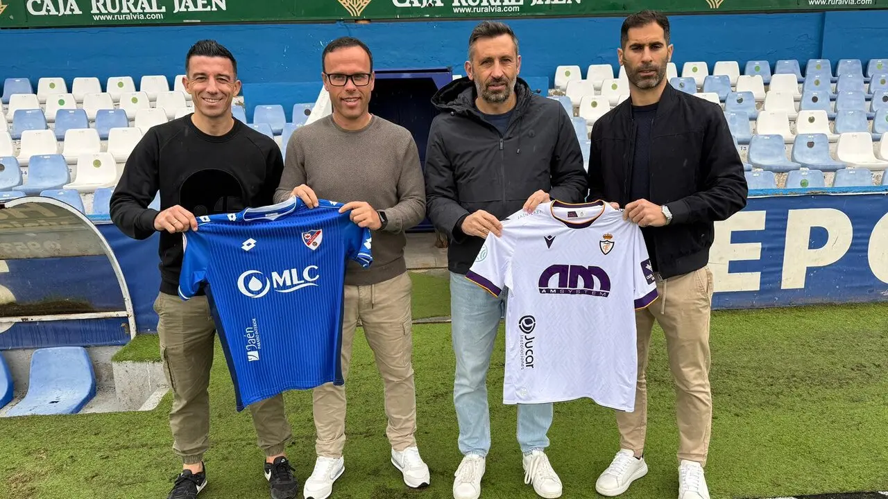 Directivas del Real Ja&eacute;n Linares Deportivo.- Foto: Real Ja&eacute;n.