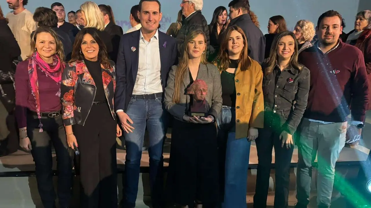 El Grupo GEDEX de la Universidad de Ja&eacute;n recibe el Premio Clara Campoamor del PSOE de Andaluc&iacute;a.