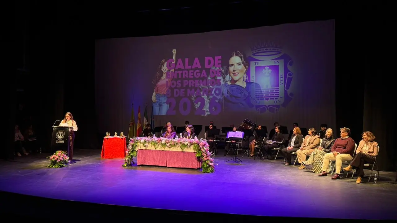 Celebraci&oacute;n de la gala del D&iuml;a Internacional de la Mujer en Alcaudete. - Foto: Ayuntamiento.