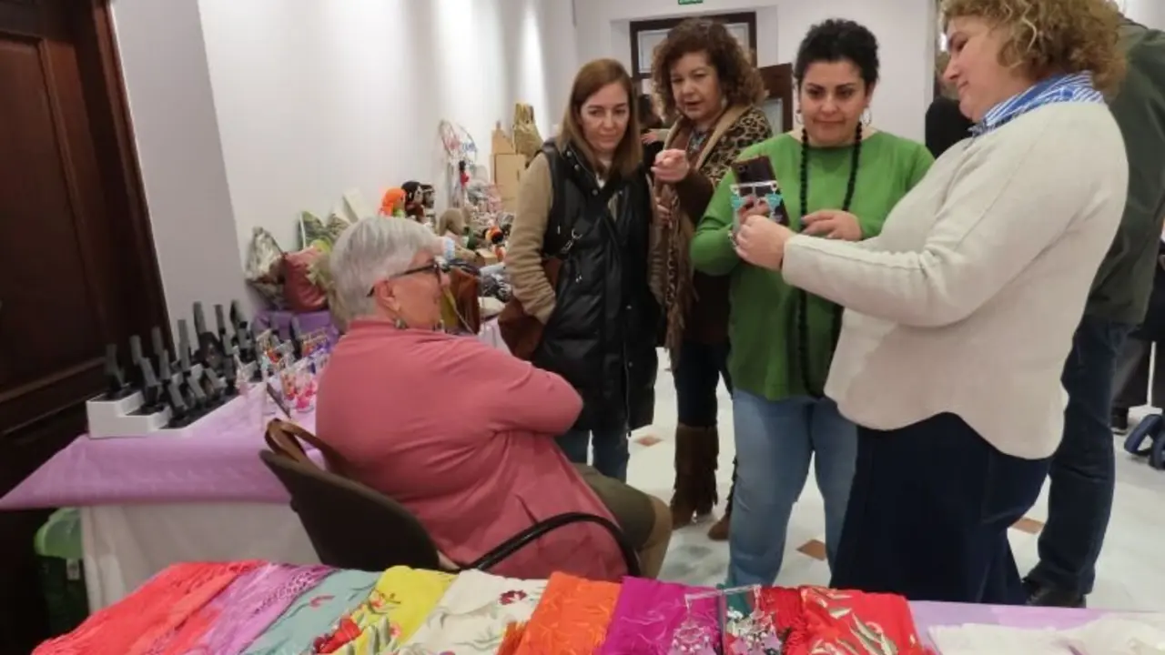 muestra artesanas 8M Rota