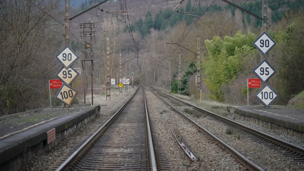 V&iacute;as de tren. | Europa Press.