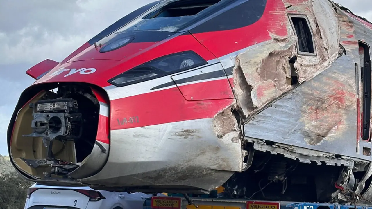 Parte de uno de los trenes accidentados en Adamuz. | EP