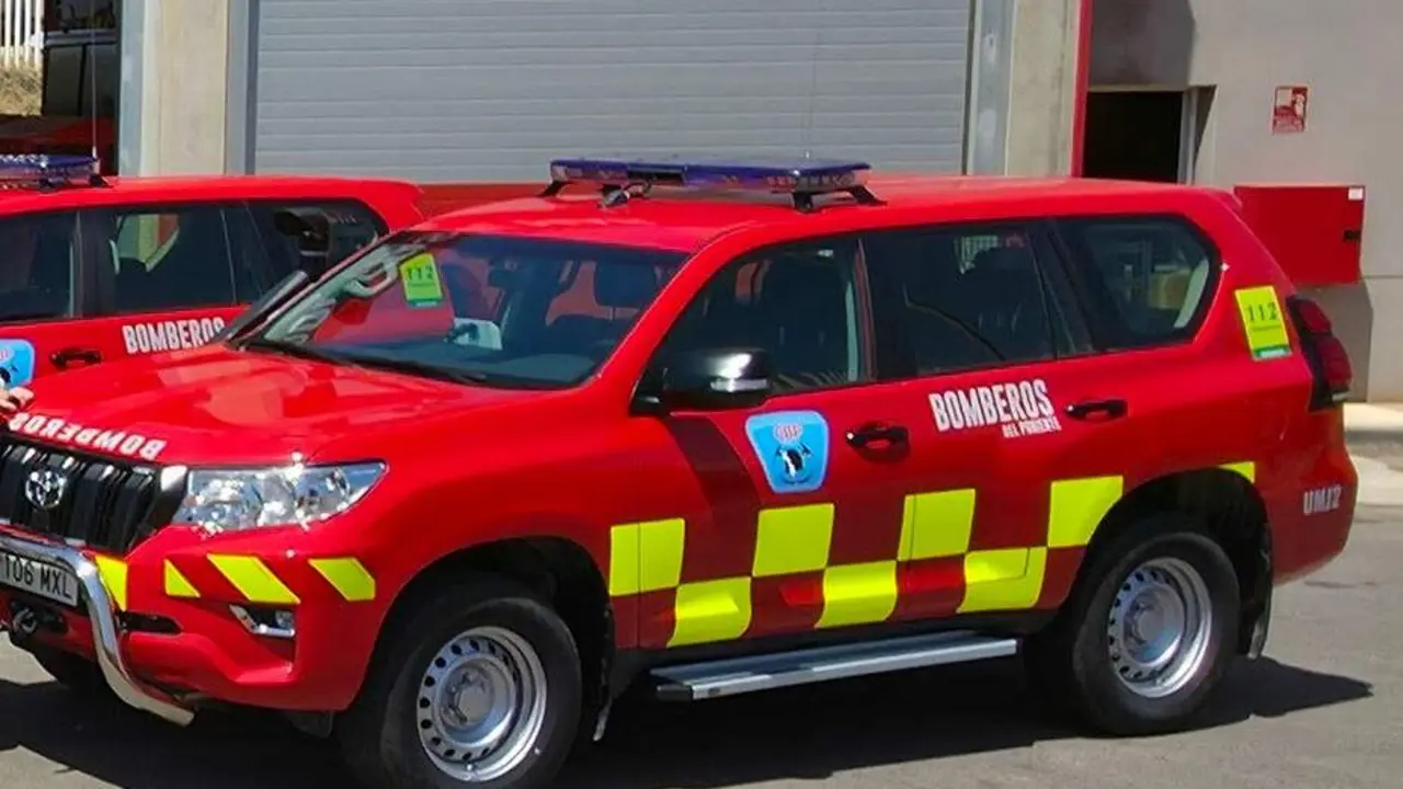 Veh&iacute;culo de Bomberos del Consorcio del Poniente. | Europa Press.