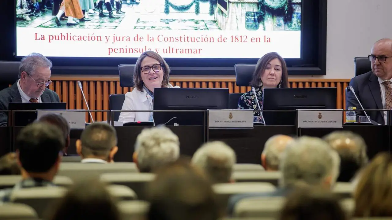 Esther Gil de Rebole&ntilde;o, en la presentaci&oacute;n de la web sobre La Pepa en el Congreso de los Diputados. VIVA