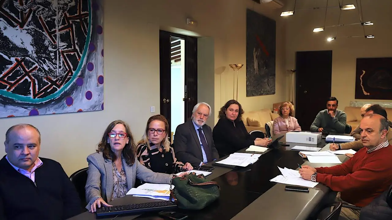 El Consejo de Administraci&oacute;n de Emuvijesa. |  jerez.es