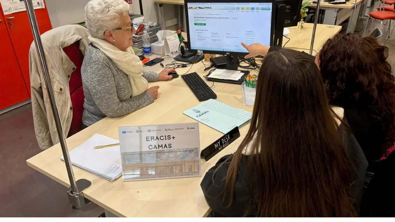 Colaboraci&oacute;n entre el Servicio Andaluz de Empleo (SAE) de Camas y el programa ERACIS+.| AYTO CAMAS