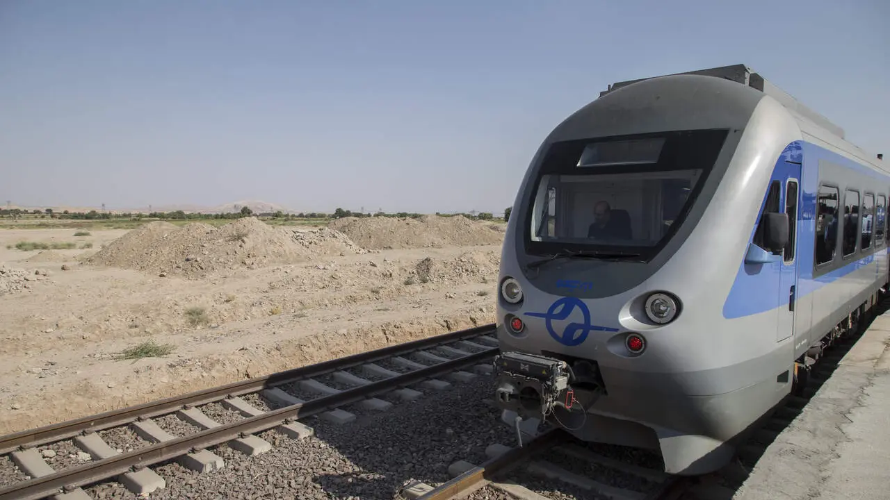 Un tren en Ir&aacute;n. | Europa Press.