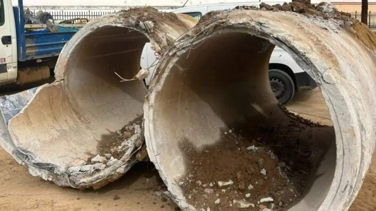 Estado de la tuber&iacute;a reparada por el Consorcio de Agua del Huenas en Tocina (Sevilla) |&nbsp;AYTO DE TOCINA