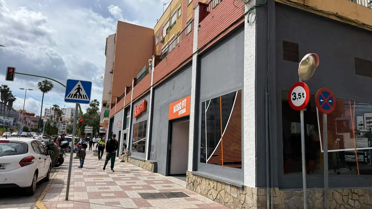 Gimnasio de la cadena en Algeciras - V.R.