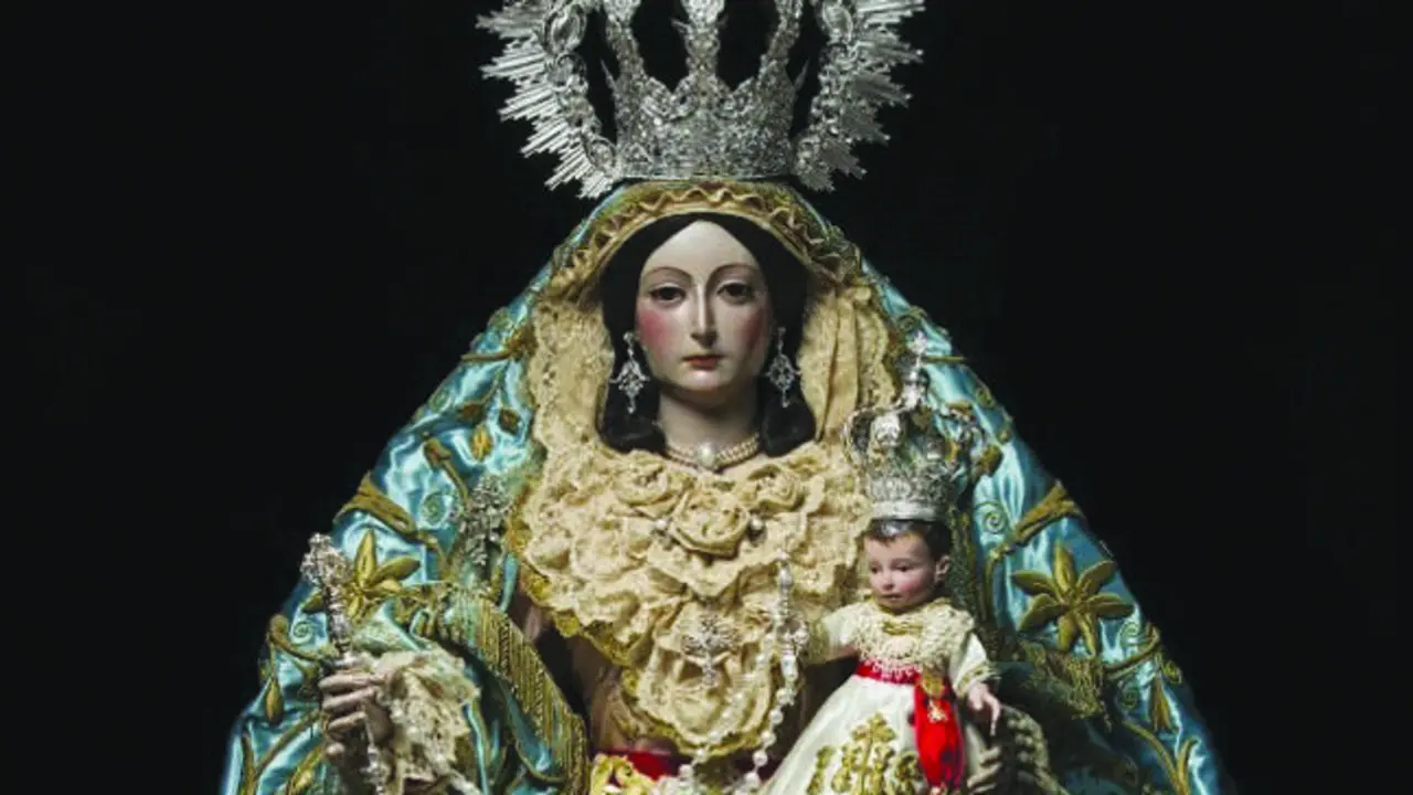 La Virgen del Rosario./Hermandad.