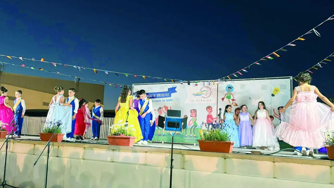 El CEIP Maestra Caridad Ruiz, muy presente siempre en la Fiesta del Pimiento/CMCR