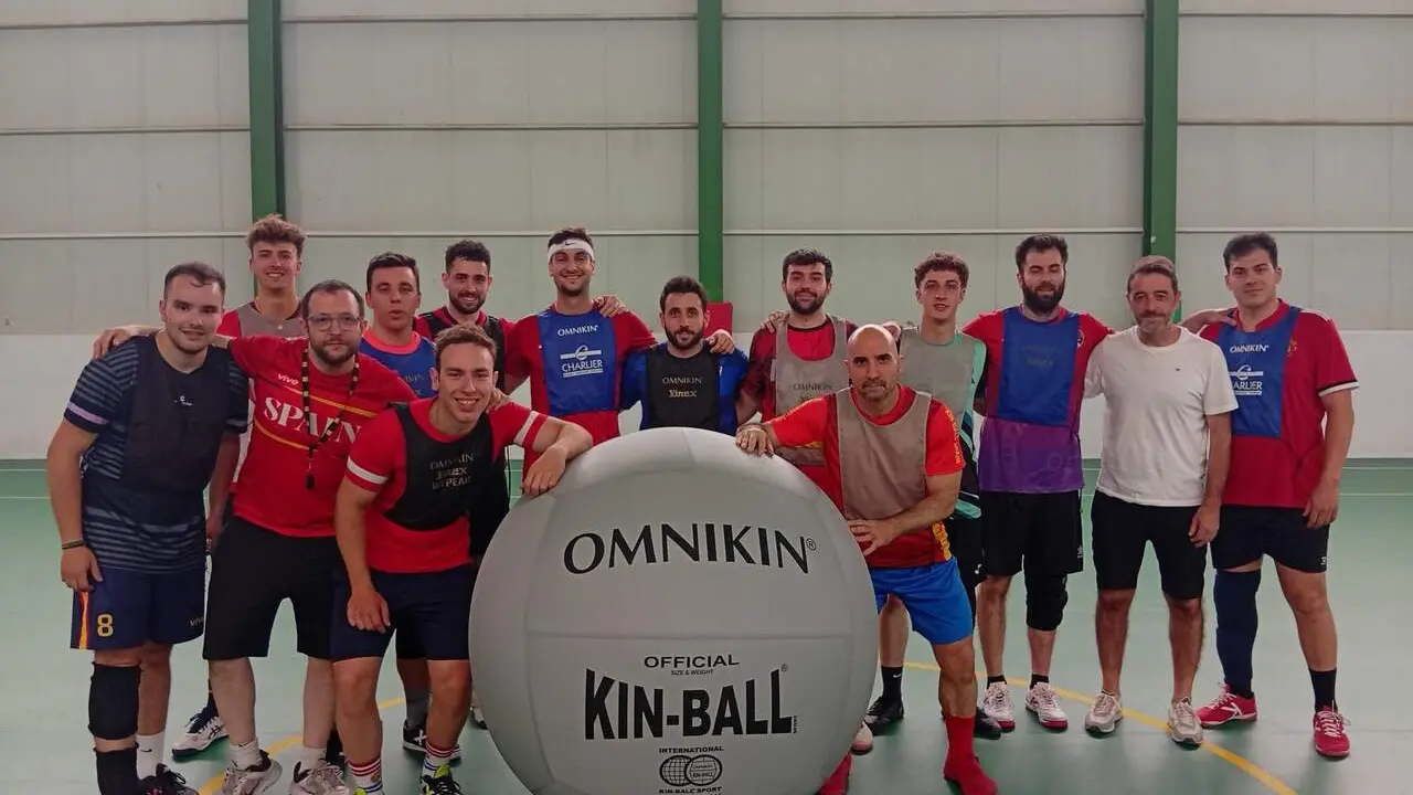 Selecci&oacute;n Espa&ntilde;ola de Kin-ball, en Jamilena.
