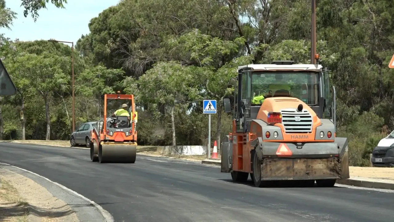 Concluyen las obras de asfaltado de cinco viales en Islantilla con una inversi&oacute;n de 183.029,90 euros. | M.I.