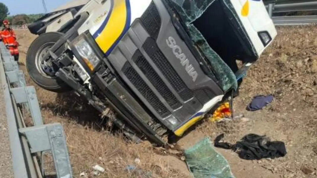 Accidente en la A-4. | Bomberos de And&uacute;jar