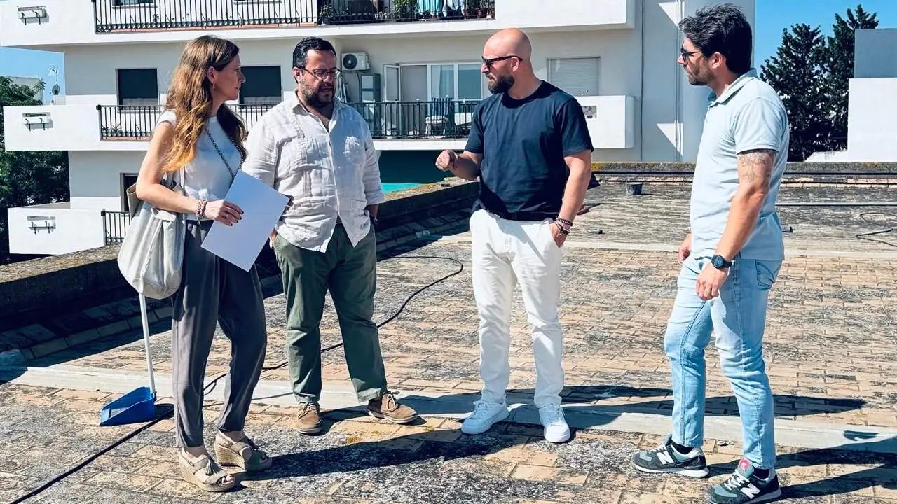 El alcalde visit&oacute; el edificio San Agust&iacute;n. | VIVA