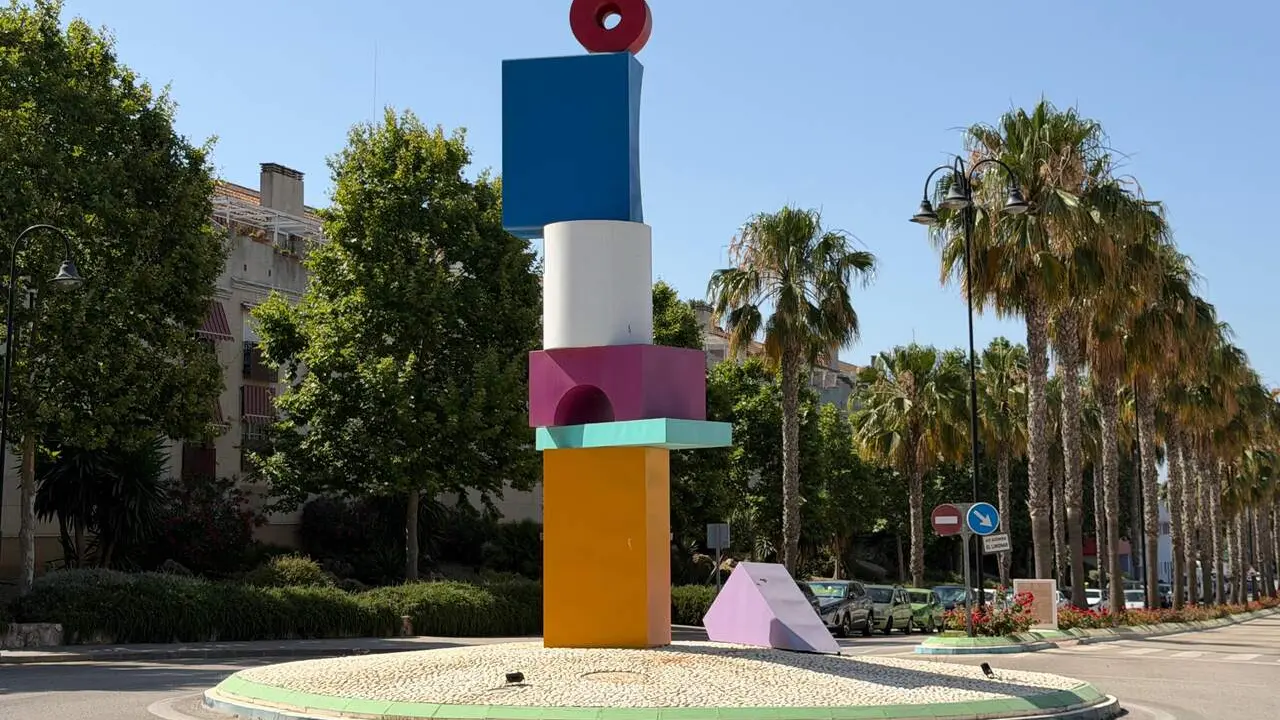 Escultura llamada &lsquo;La veleta&rsquo;, en Mijas./VM.