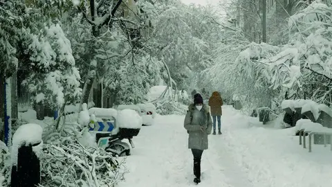 Madrid cubierta de nieve - EFE