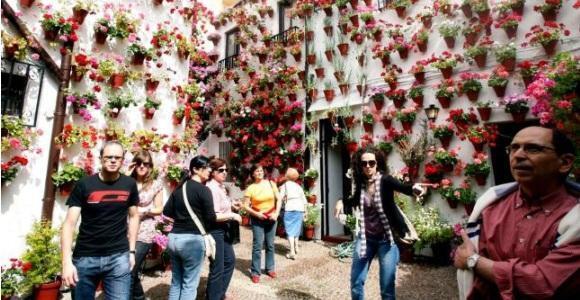 PATIOS