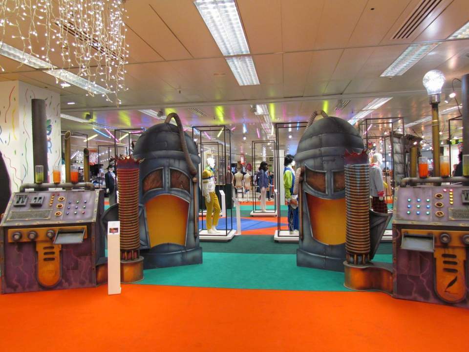 Exposicion de disfraces