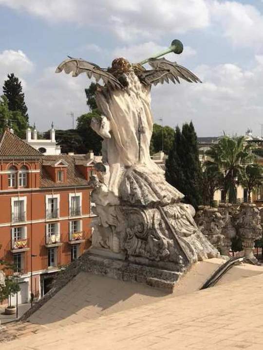 Portada principal de la Universidad de Sevilla.
