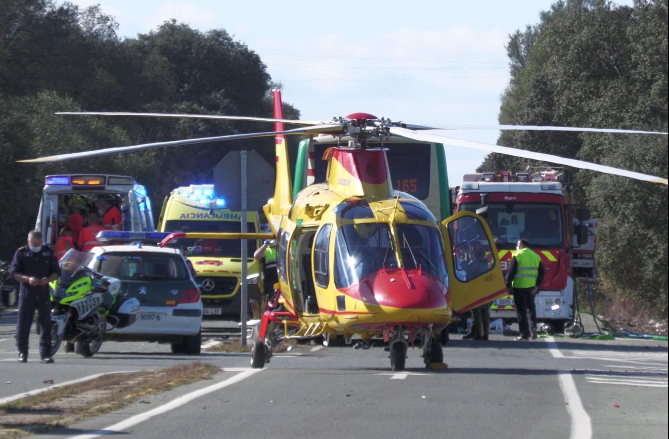 El helicóptero en el lugar del accidente.