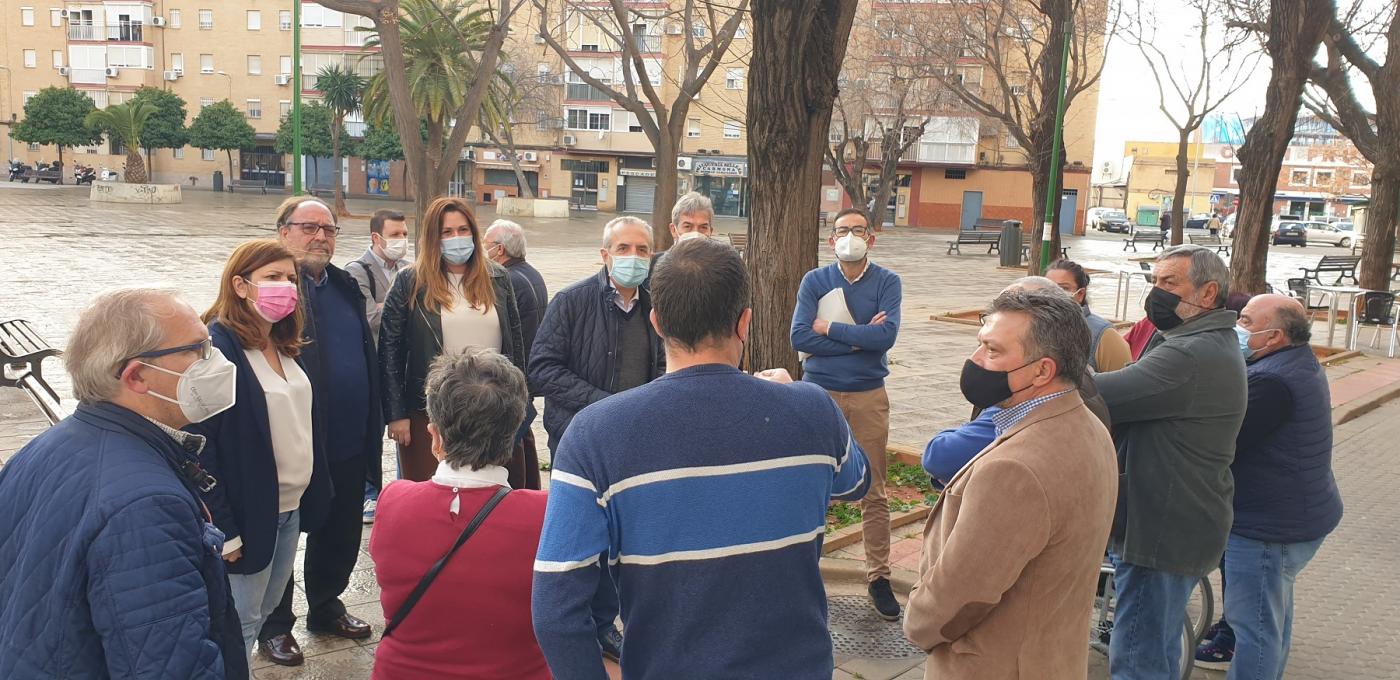 Reunión con los vecinos para explicarles el plan.