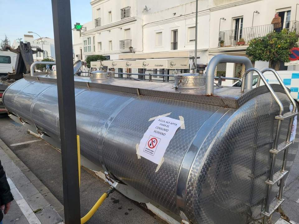 Agua no potable.