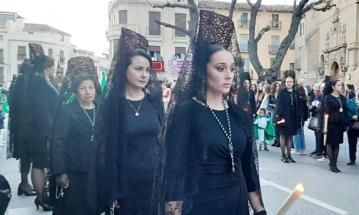 Mantillas en la Carrera de las Mercedes. 