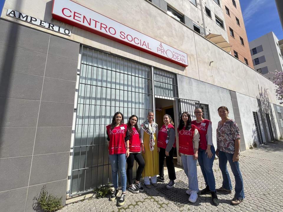 Miembros de la Fundación Prodean.