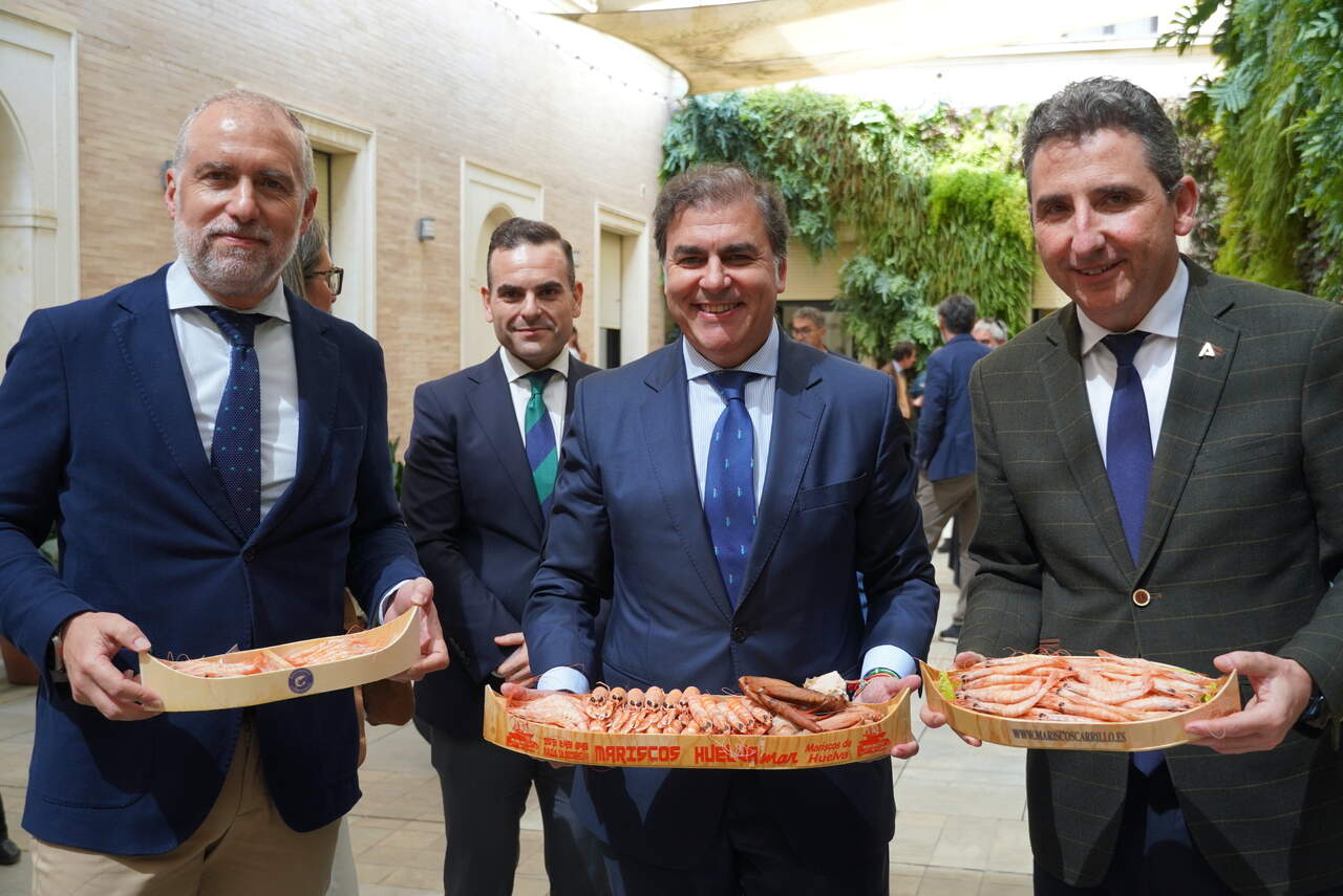 La Feria de la Gamba de Punta cumple 30 años con un completo programa para celebrarlo. | Ayto. Punta Umbría.