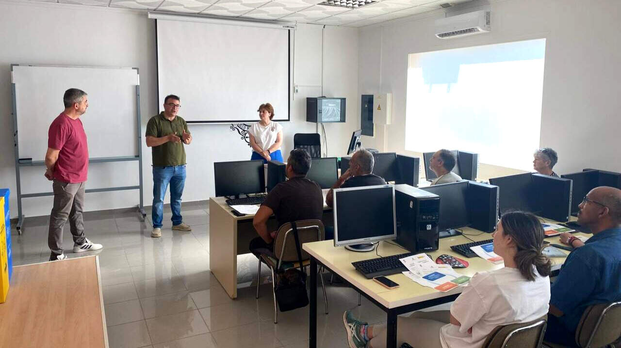 Inician su formación los 15 alumnos-trabajadores que llevarán a cabo la restauración de la Casa Federico Parera